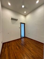 Hillcrest Park (D11), Terrace #518362781